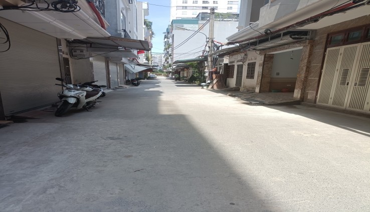 Nhà đẹp long lanh, xây dựng nhiều tâm huyết  Nhà riêng 93 Hoàng Văn Thái chính chủ cần bán -Sổ đỏ CC